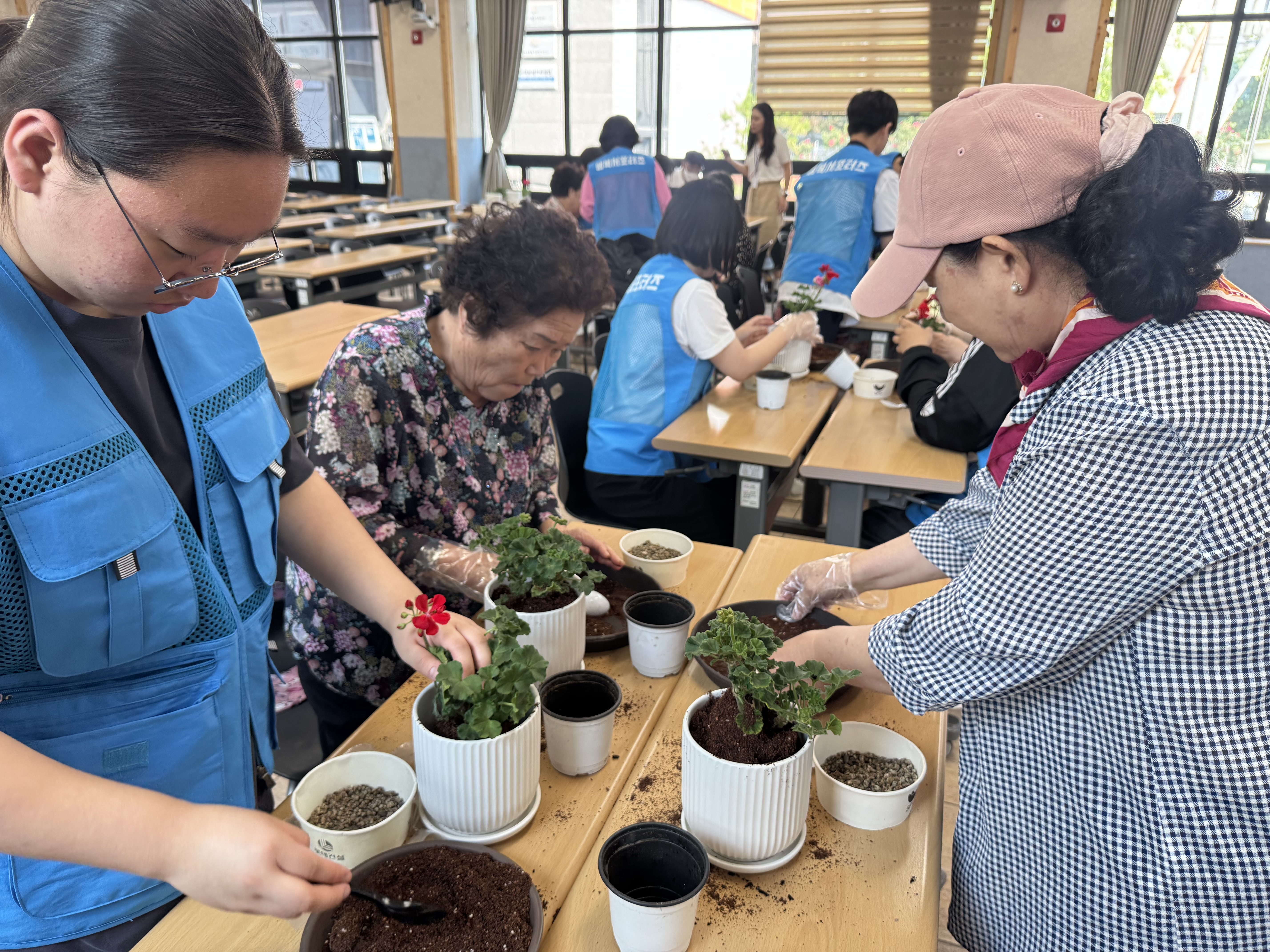 KakaoTalk_20250622_154755529_05.jpg